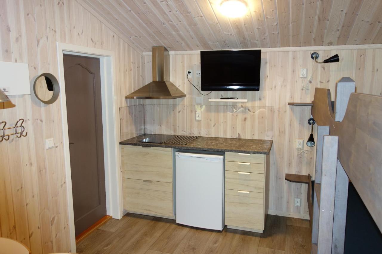 Roste Hyttetun Og Camping Os (Hedmark) Zewnętrze zdjęcie