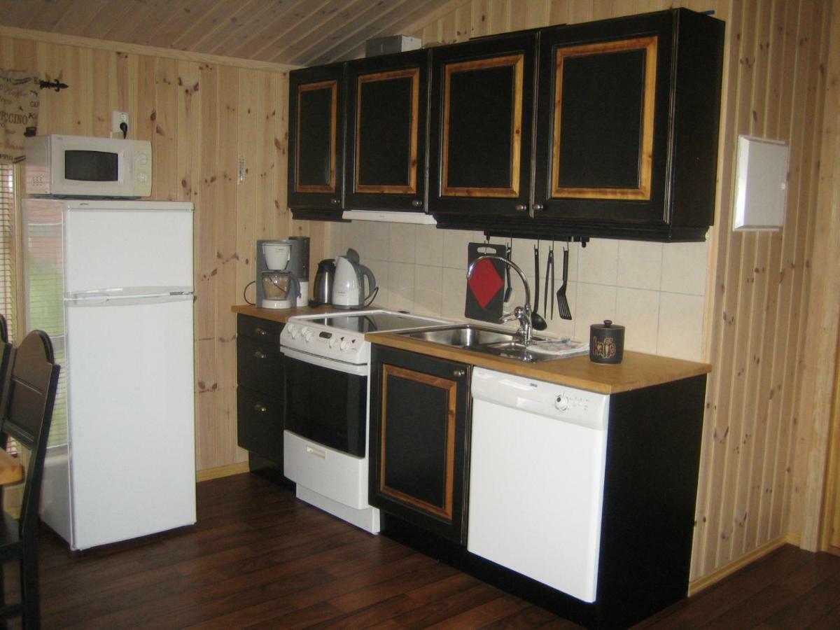 Roste Hyttetun Og Camping Os (Hedmark) Zewnętrze zdjęcie